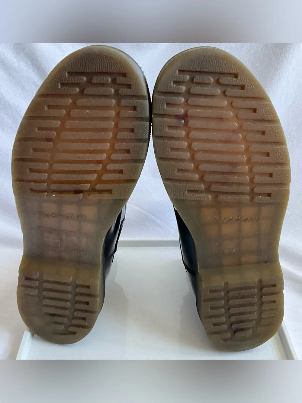 Dr. Martens | 2976 Black Smooth Leather Chelsea Boots | UK 8 US 9